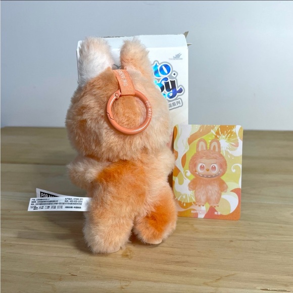 *SOLD* Authentic Labubu Big Into Energy Happiness POPMART Vinyl Face Monster V3 - Picture 3 of 10